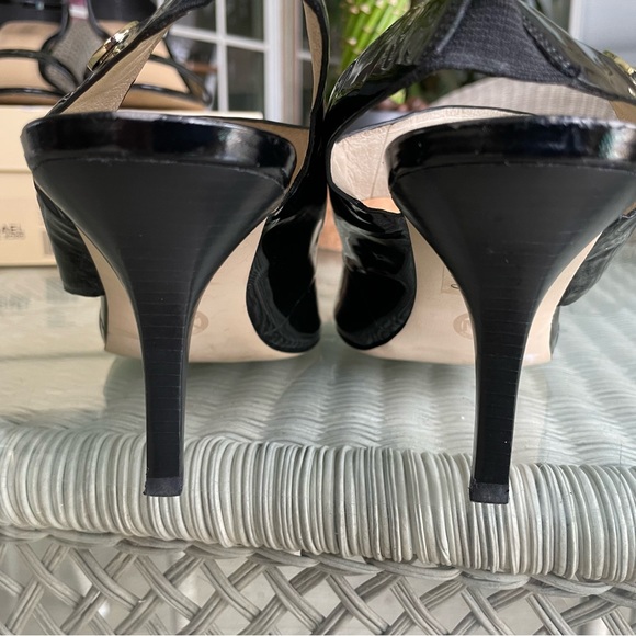 Michael Kors Heels Rochelle Sandal - Picture 4 of 5